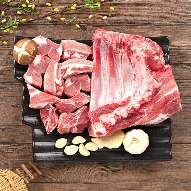 프리미엄 한돈 냉장 돼지갈비 2kg 깊은 맛의 집밥 찜